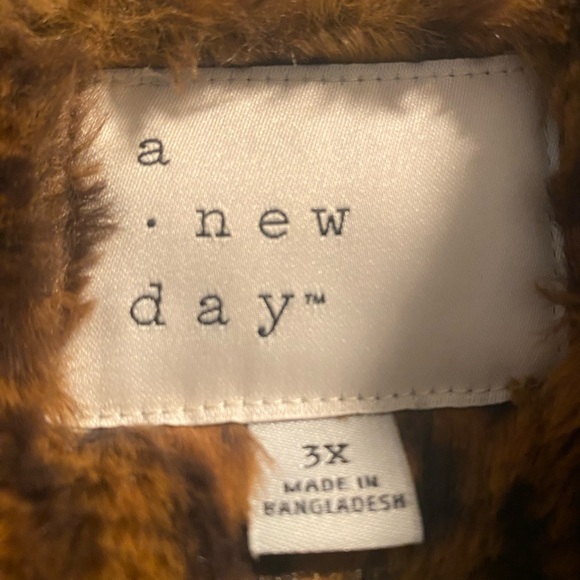 A New Day Plus size Leopard Fur Coat - Picture 2 of 7